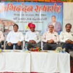 सहायक जिला क्रीड़ा अधिकारी पद से सेवानिवृत होने पर अवध राम चंद्राकर को खेल संघ द्वारा विदाई समारोह आयोजित किया गया